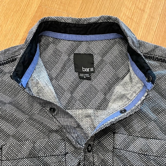 Bar III Slim Fit Snap Front Shirt - Small - Picture 3 of 4